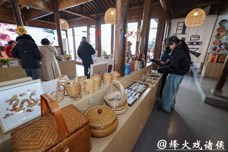 浙江金华:打造特色文旅新消费场景 浙江金华:打造特色文旅新消费场景