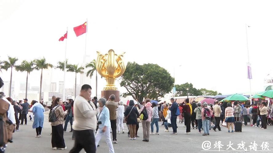 去年访港旅客约4990万人次 同比增长12%